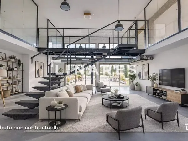 LOFT STORY - Appartement style LOFT de 231m2 - Terrasse de 130m2 - Stationnements - 13090 AIX EN PRO