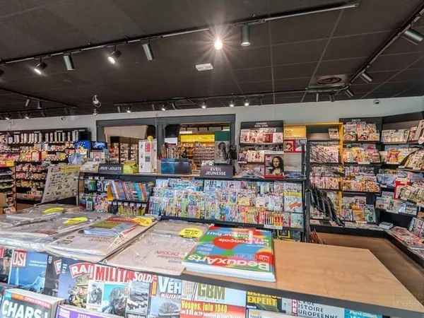 Boutique 1 pièce 137 m²