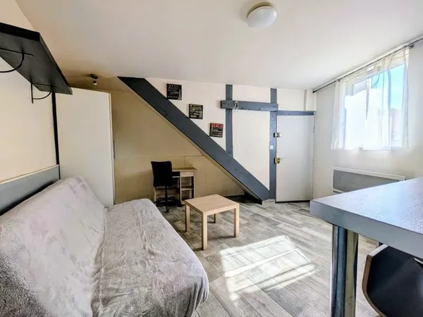 COTE D'OR (21) - DIJON VOLTAIRE / WILSON - Studio de 19 m² vend