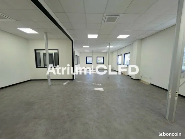 BUREAUX 160 m² CLERMONT FERRAND