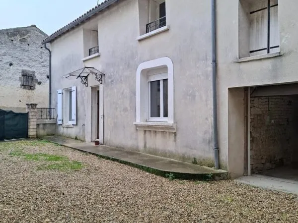 Maison de 104m2 avec deux chambres