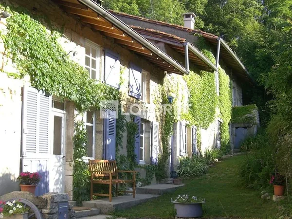 Maison 8 pièces 141 m²
