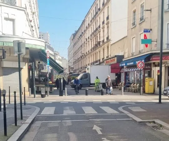 Local commercial 65 m²