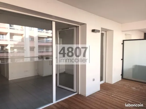 Studio 1 pièce 31 m²