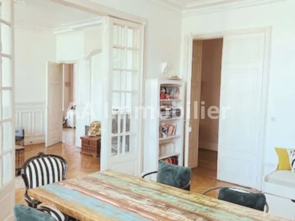 Appartement 6 pièces 170 m²