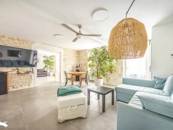 Maison 5 pièces 160 m²