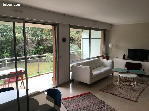 Grand T2 Arceaux-Centre