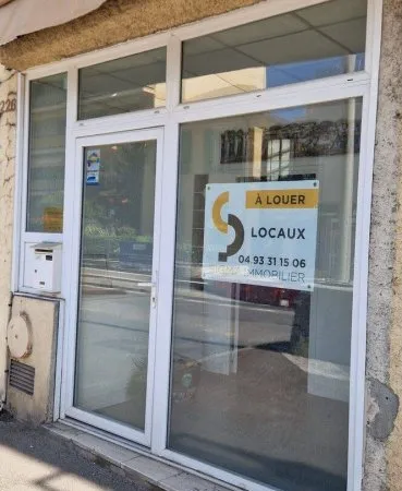 Local commercial 27 m²