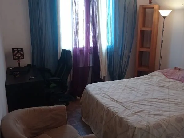 Chambre meublée dans maisons individuelle