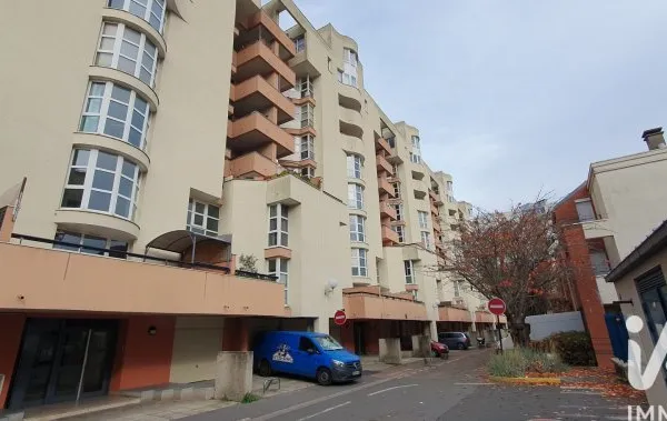 Studio 1 pièce 41 m²
