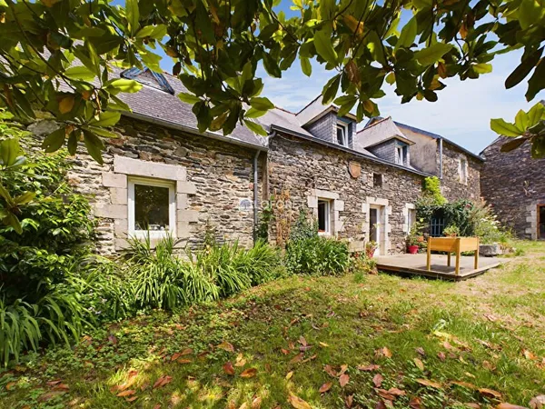 Maison 10 pièces 225 m²