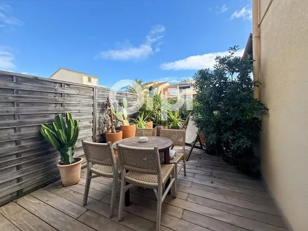 À Vendre - Cogolin - Appartement - Studio - Jardin - Piscine