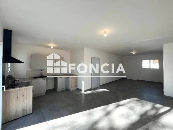 Maison 4 pièces 77 m²