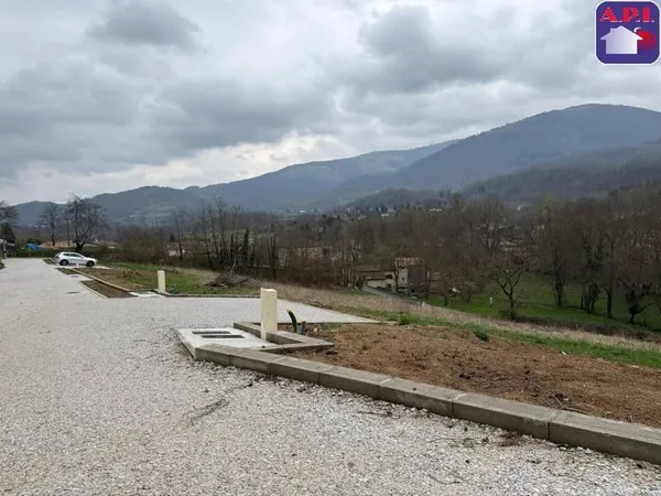 Terrain à bâtir Vente Saint-Pierre-de-Rivière  1305m² 70000€