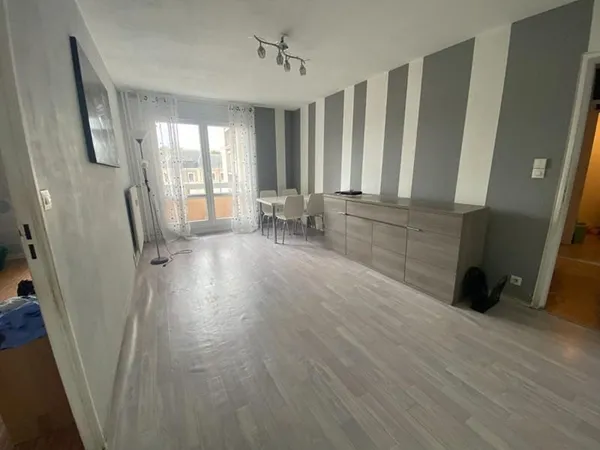 Appartement Le Petit Quevilly 2 pièces à 100m du métro