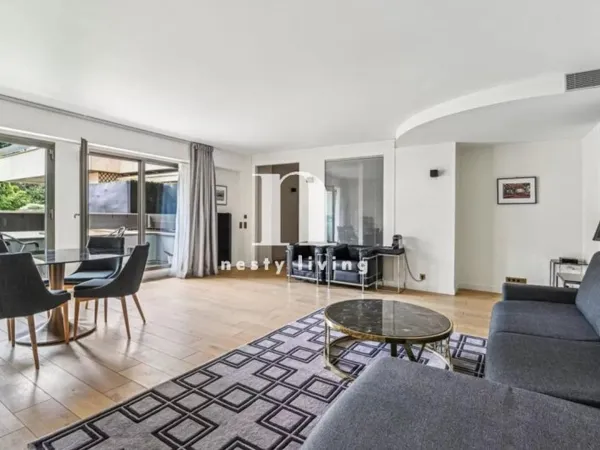 Vends T2 - 76m² - Paris 16ème