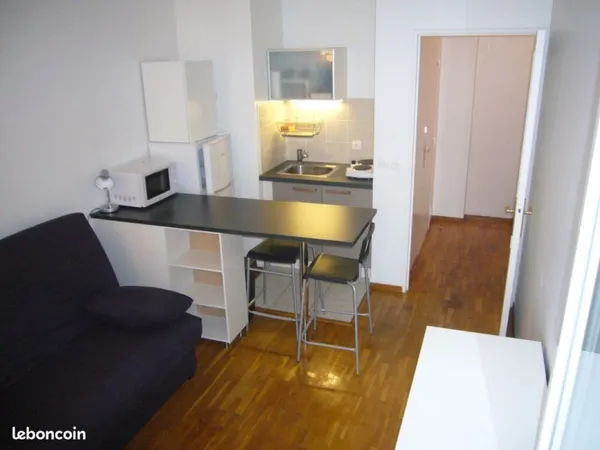 Studio Meublé