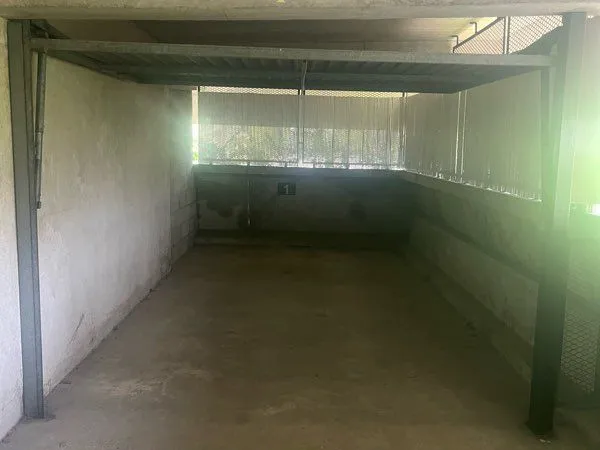 Stockage Location Antony   19000€