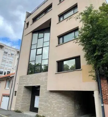 Studio 1 pièce 19 m²