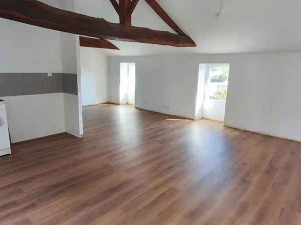 Appartement T3 Centre Ste Flaive des loups