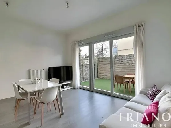 Studio 1 pièce 28 m²