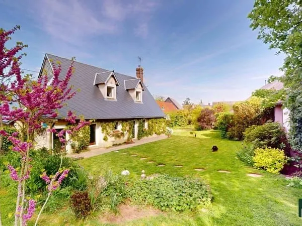 Maison 2 pièces 95 m²