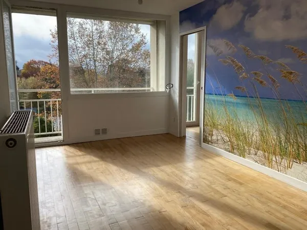Bel appartement rénové avec vue Pyrénées