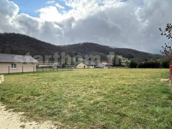 Terrain 673 m²
