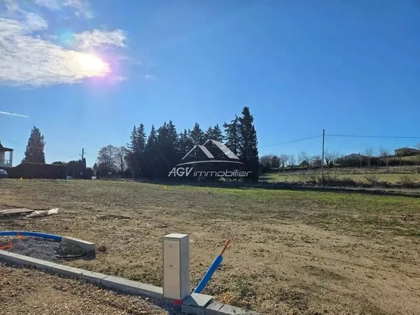 Terrain constructible 400 m²