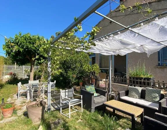 Maison 6 pièces 158 m²