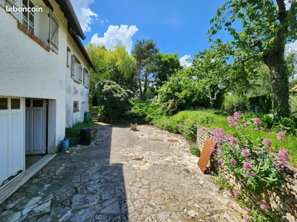 Pavillon sur sous-sol, 149m²