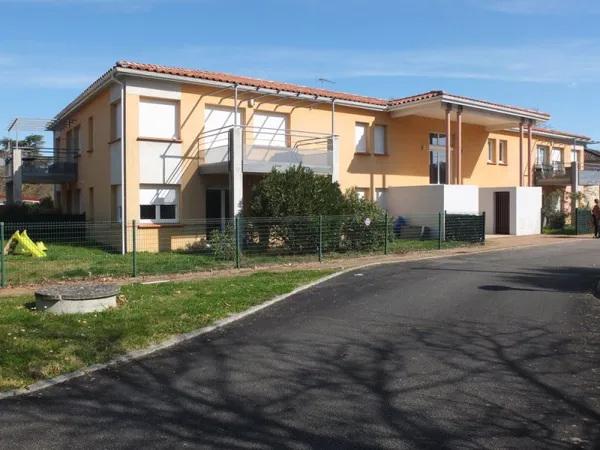 Appartement T3 de 69 m2 Lavaur centre ville.