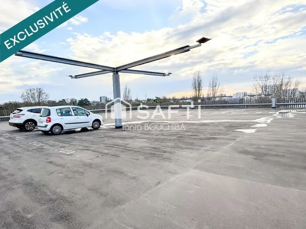 Emplacement de stationnement premium à Bègles