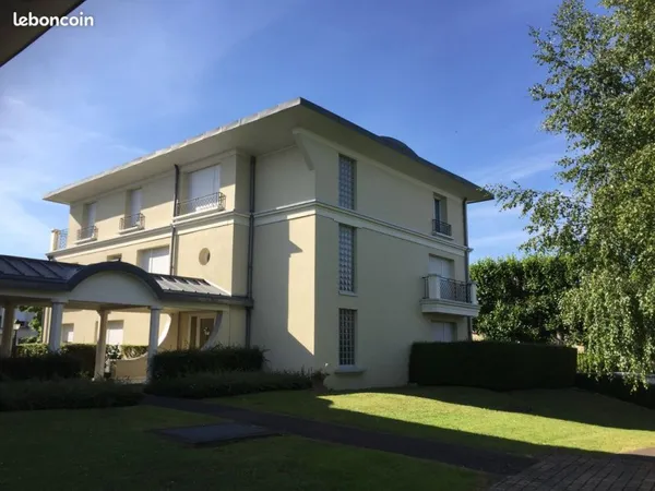 Studio meublé 23m2 avec terrasse