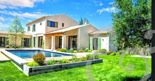 Villa 6 pièces 286 m²