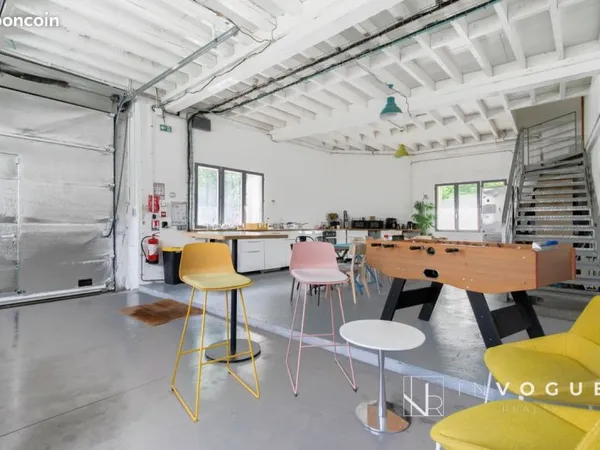 Local commercial 360 m² Montfort-l'Amaury
