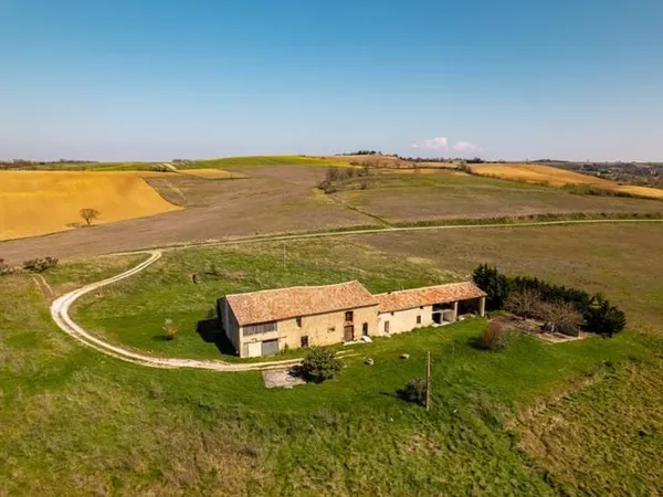 Corps de ferme avec vue panoramique