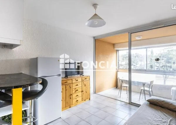 Appartement t2 + parking
