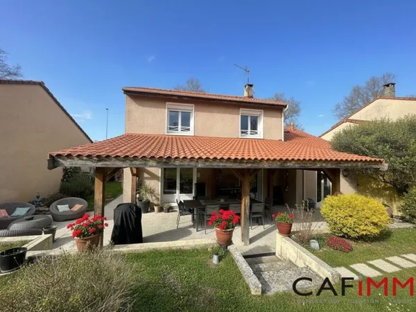 Maison de luxe 5 pièces 123 m²