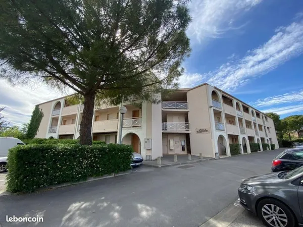 Studio 1 pièce 22 m²