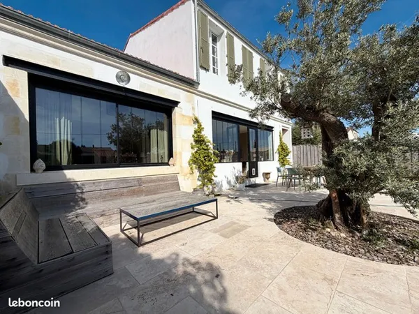 Maison 8 pièces 175 m²