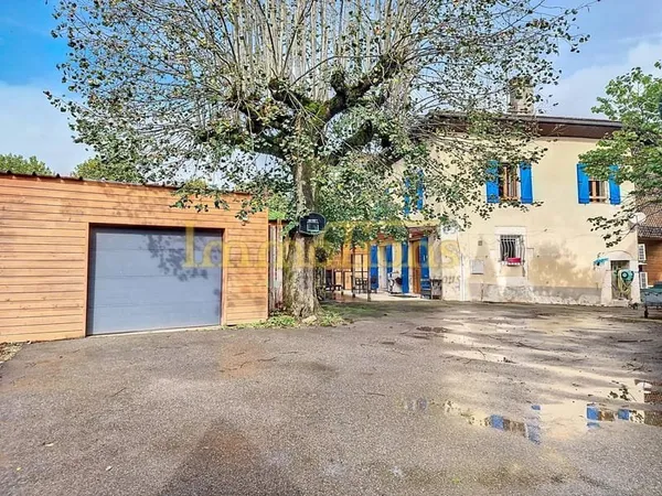Grande maison familiale proche Vinay