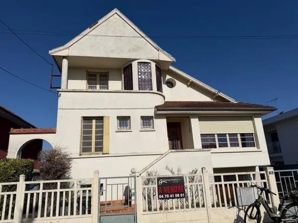 Maison de plain-pied 6 pièces 126 m²