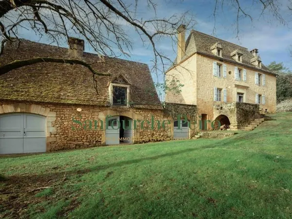 À 15 km de Sarlat - Vallée de la Dordogne - Périgord Noir