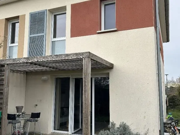 Maison familiale de 85 m² Secteur Clairfont, Portet-sur-Garonne 3 chambres Bureau Jardin 2 parkings