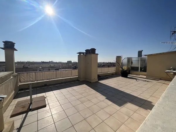 PENTHOUSE COEUR DE NICE