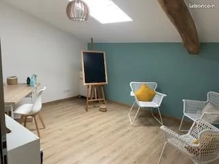 Cabinet à louer mi temps au sein d'un centre de bien-être - Merville