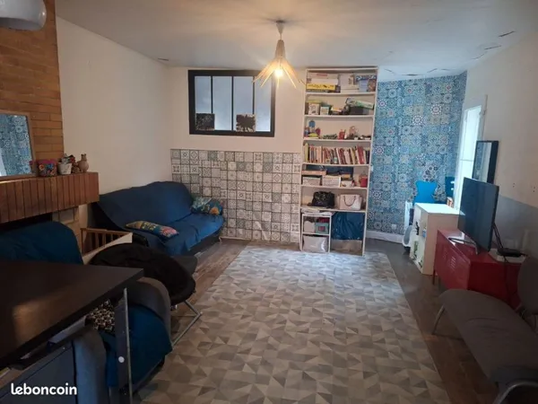 Maison de ville - 96 m² - Hyper centre Triel-sur-Seine - Garage - 230 000