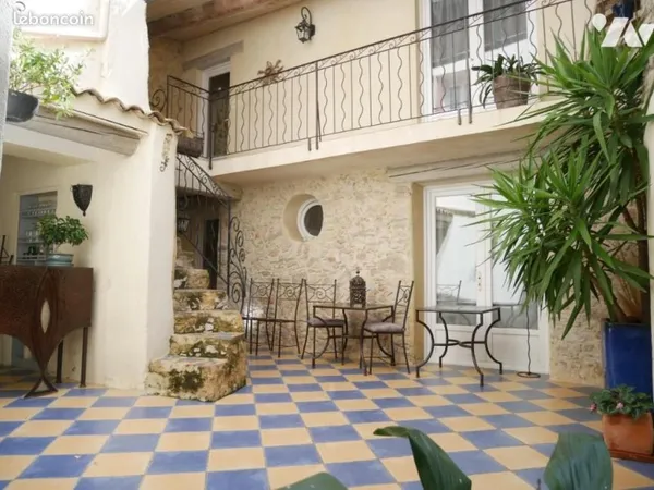 Maison 7 pièces 200 m²