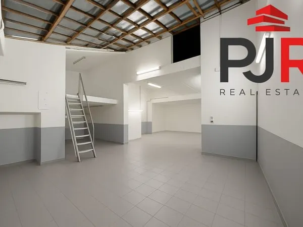 Local commercial 173 m²